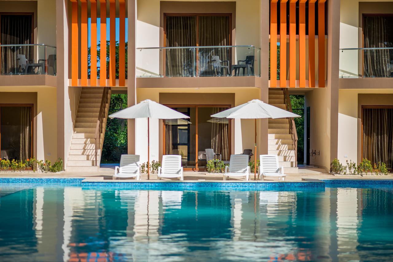 Caribbean Diamond Boutique Hotel Сосуа Экстерьер фото