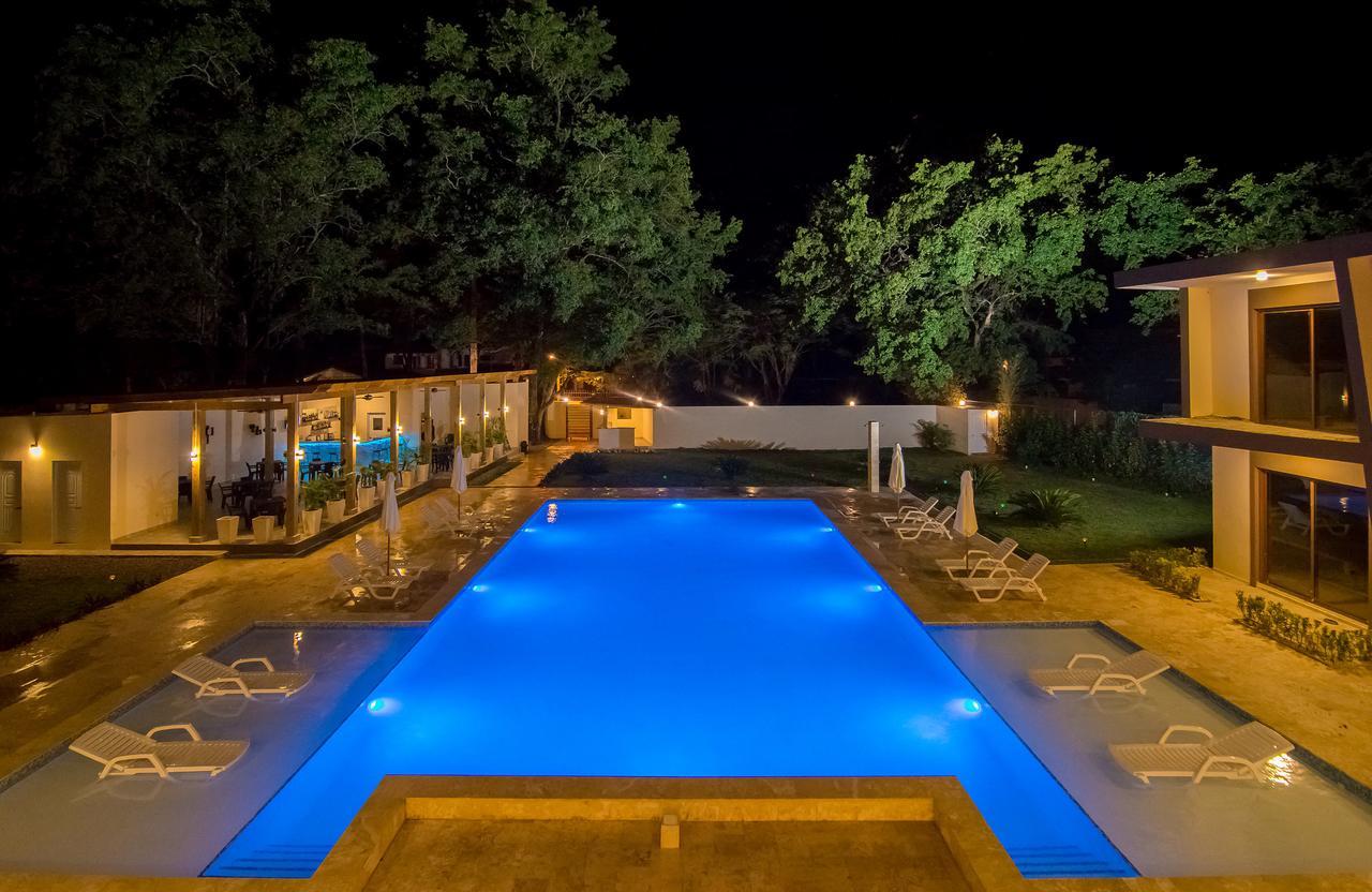 Caribbean Diamond Boutique Hotel Сосуа Экстерьер фото