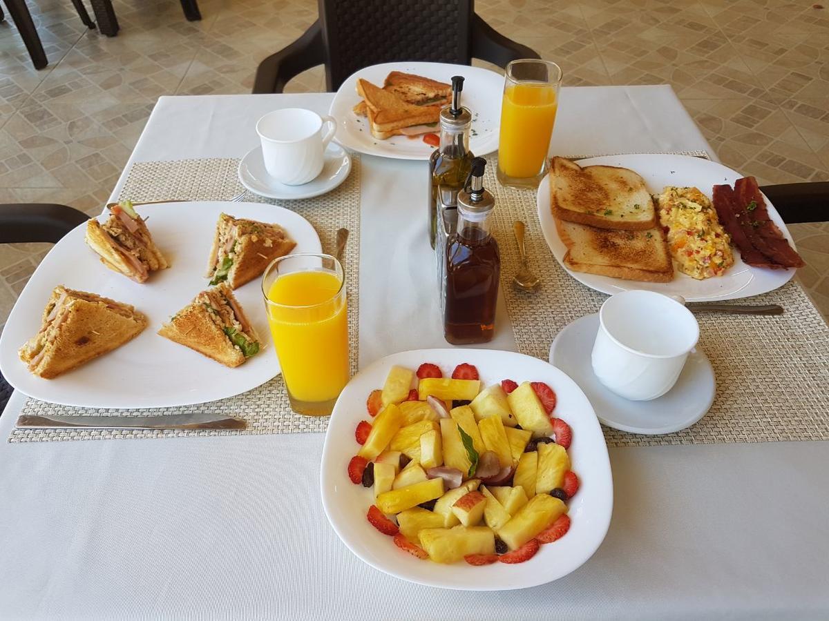 Caribbean Diamond Boutique Hotel Сосуа Экстерьер фото